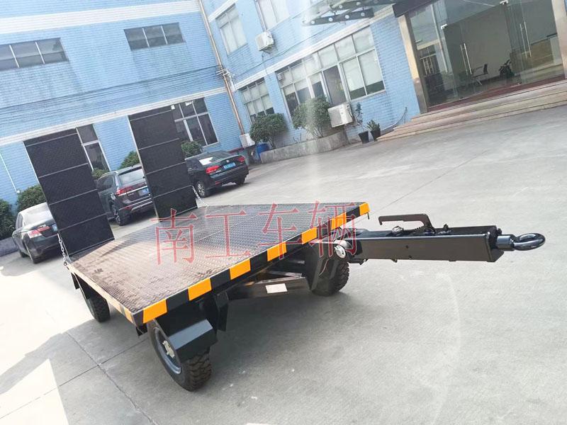 3吨带爬梯工业牵引英亚在线平台（中国）官网