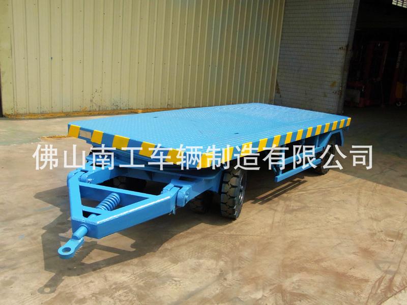 叉车牵引工业平板车 工厂车间周转用10吨英亚在线平台（中国）官网