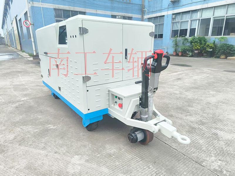 1.5吨电动厢式工具拖车 牵引两用英亚在线平台（中国）官网