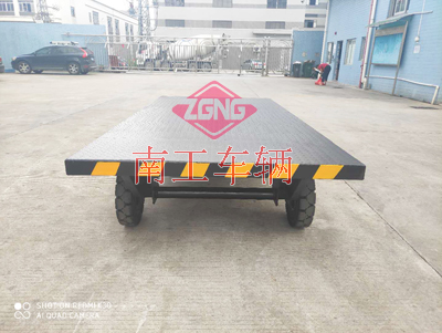 2吨移动牵引英亚在线平台（中国）官网6I.jpg