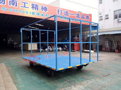 3吨前后高护栏全挂英亚在线平台（中国）官网4I.jpg