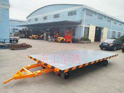 10吨中型牵引英亚在线平台（中国）官网1I.jpg