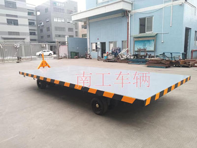 10吨中型牵引英亚在线平台（中国）官网I.jpg