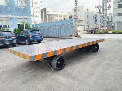 25吨重型牵引英亚在线平台（中国）官网5I.jpg