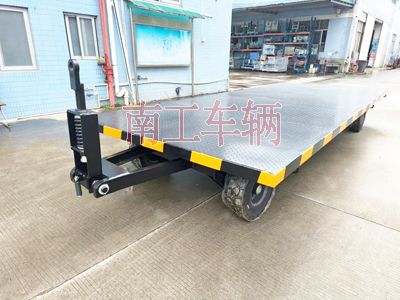 6吨牵引英亚在线平台（中国）官网 工业全挂拖车4I.jpg