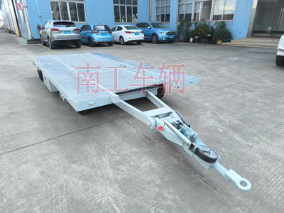 船体艉段运输英亚在线平台（中国）官网1I.jpg