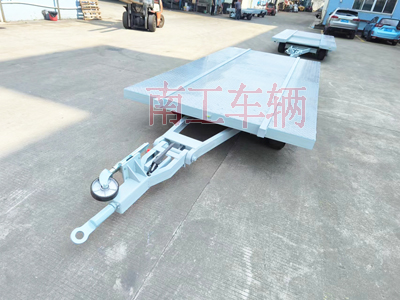 船体艏段运输英亚在线平台（中国）官网I.jpg