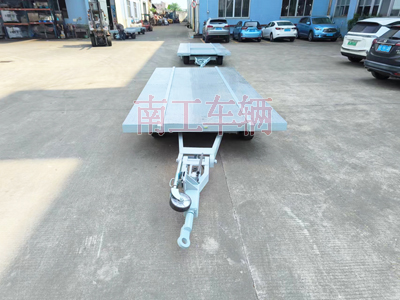 船体艏段运输英亚在线平台（中国）官网4I.jpg