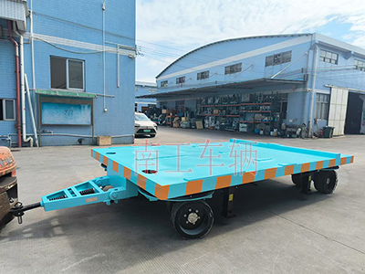 18吨重型英亚在线平台（中国）官网 四个转盘工具拖车1I.jpg
