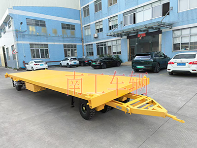 10吨英亚在线平台（中国）官网带液压支腿伸缩梯工具车3I.jpg